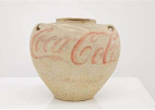 Bild Ausstellung: Ai Weiwei  | Han Dynasty Urn with Coca Cola Logo, 1994 | Uli Sigg Collection Switzerland 