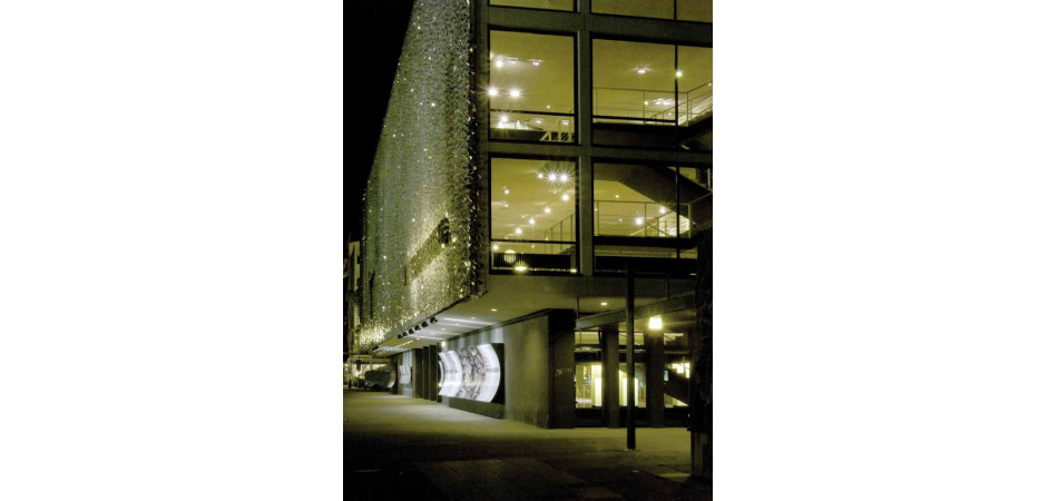 Deutsche Oper Berlin im Abendglanz © Günter Karl Bose © lmn