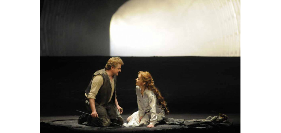 Twilight of the Gods © 2010, Bettina Stöß / stage picture