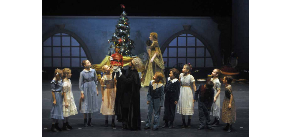 The Nutcracker / Kid's Ballet © 2010, Bettina Stöß
