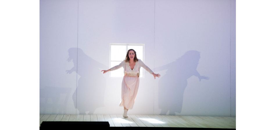 Jenufa © 2012, Monika Rittershaus