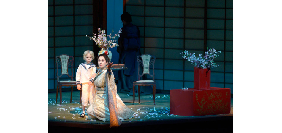 Madama Butterfly © Bettina Stöß