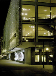 Deutsche Oper Berlin im Abendglanz