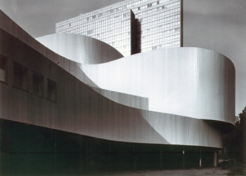 Schauspielhaus (Hofgartenseite), Foto: Lore Bermbach Schauspielhaus (Hofgartenseite), Foto: Lore Bermbach