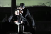 Der Prozess (vlnr: Betty Freudenberg, Carl Alm, Sven Walser) | Foto: Sebastian Hoppe