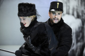 Illusion (vlnr: Betty Freudenberg, Florian Jahr) | Foto: Sebastian Hoppe