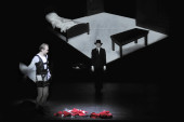 Der Prozess (vlnr: Carl Alm, Bettina Kerl) | Foto: Sebastian Hoppe