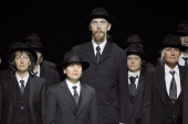 Der Prozess (Patrizia Wapinska, Carl Alm, Chor) | Foto: Sebastian Hoppe