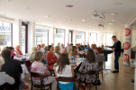 Freunde brunchen Freunde brunchen