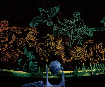 UNIVERSARIUM Projektor