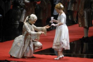 DER ROSENKAVALIER | Elina Garanca als Octavian, Christine Schäfer als Sophie | The pictures are protected by copyright. Photographer: Bettina Stöß / stage picture | 2008 DER ROSENKAVALIER | Elina Garanca als Octavian, Christine Schäfer als Sophie | The pictures are protected by copyright. Photographer: Bettina Stöß / stage picture | 2008