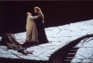 TRISTAN AND ISOLDE | Thomas Moser als Tristan und Linda Watson als Isolde | The pictures are protected by copyright. Photographer: Bernd Uhlig | 2003 TRISTAN AND ISOLDE | Thomas Moser als Tristan und Linda Watson als Isolde | The pictures are protected by copyright. Photographer: Bernd Uhlig | 2003