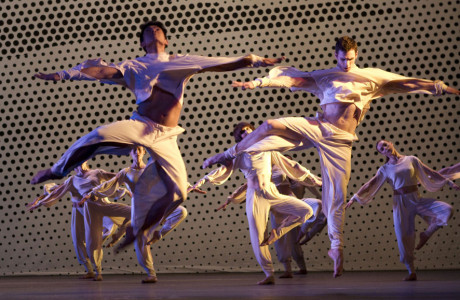 Pond Way | (c) Merce Cunningham Trust New York / Foto: Gert Weigelt Pond Way | (c) Merce Cunningham Trust New York / Foto: Gert Weigelt