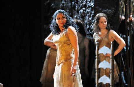 Morenike Fadayomi (Carmen) | (c) Hans Jörg MIchel Morenike Fadayomi (Carmen) | (c) Hans Jörg MIchel